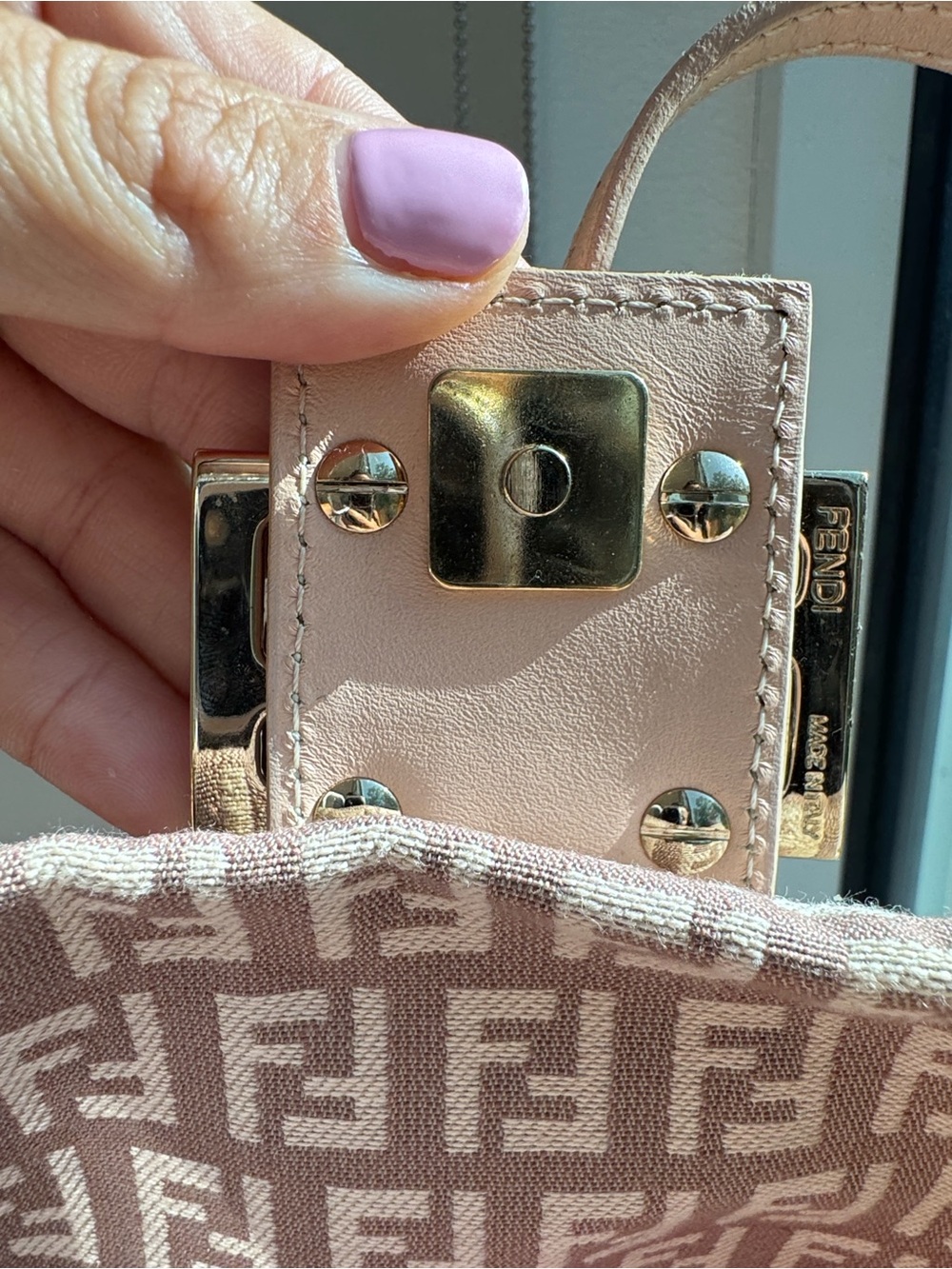 Vintage Fendi Baguette Shoulder Bag | Rare Y2K, Authentic w/ COA - Picture 7 of 15